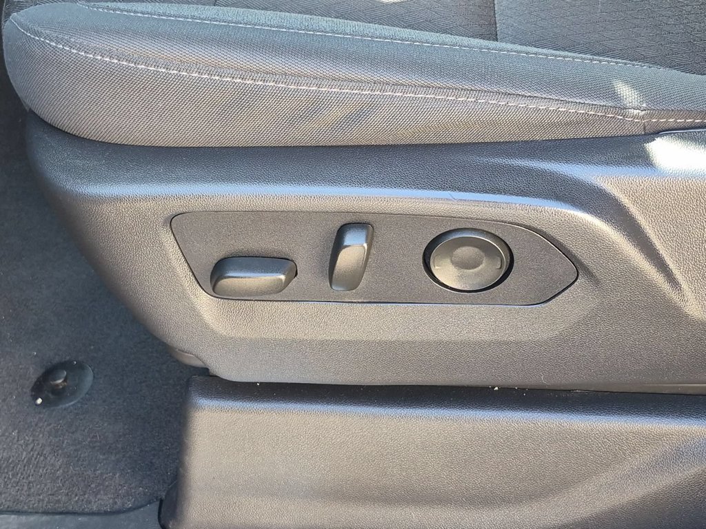 Used 2026 Chevrolet Silverado 1500 RST RWD image 35