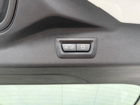 Used 2020 BMW X7 xDrive40i w/ Premium Package image 8