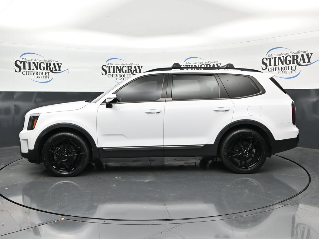 Used 2023 Kia Telluride SX X-Line AWD/4WD image 4