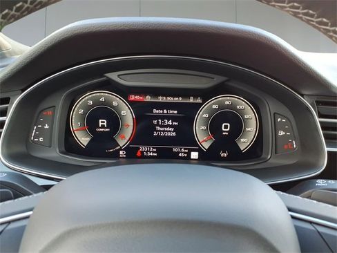 Used 2025 Audi Q7 3.0T Prestige image 23