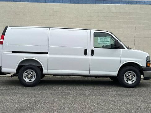 New 2026 Chevrolet Express 2500 w/ Driver Convenience Package RWD image 3