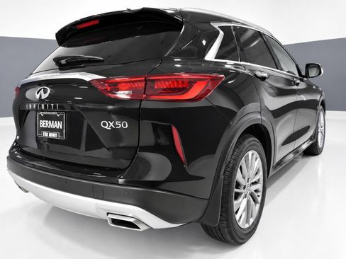 Used 2023 INFINITI QX50 Luxe AWD/4WD image 8