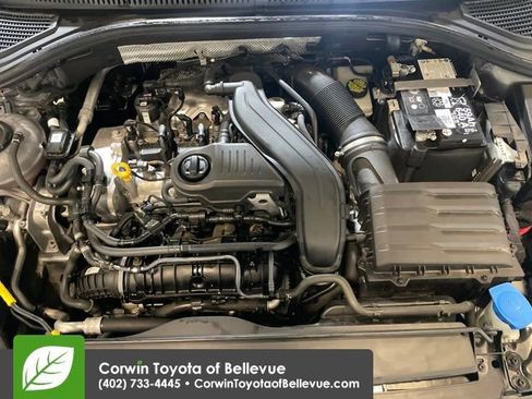 Used 2024 Volkswagen Jetta SE image 28