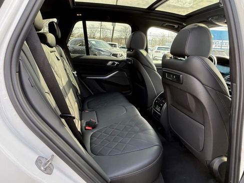 Certified 2023 BMW X5 xDrive40i w/ M Sport Package image 32