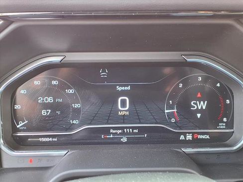 Used 2025 GMC Sierra 2500 AT4X image 11