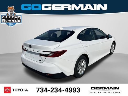 Used 2025 Toyota Camry LE FWD image 7