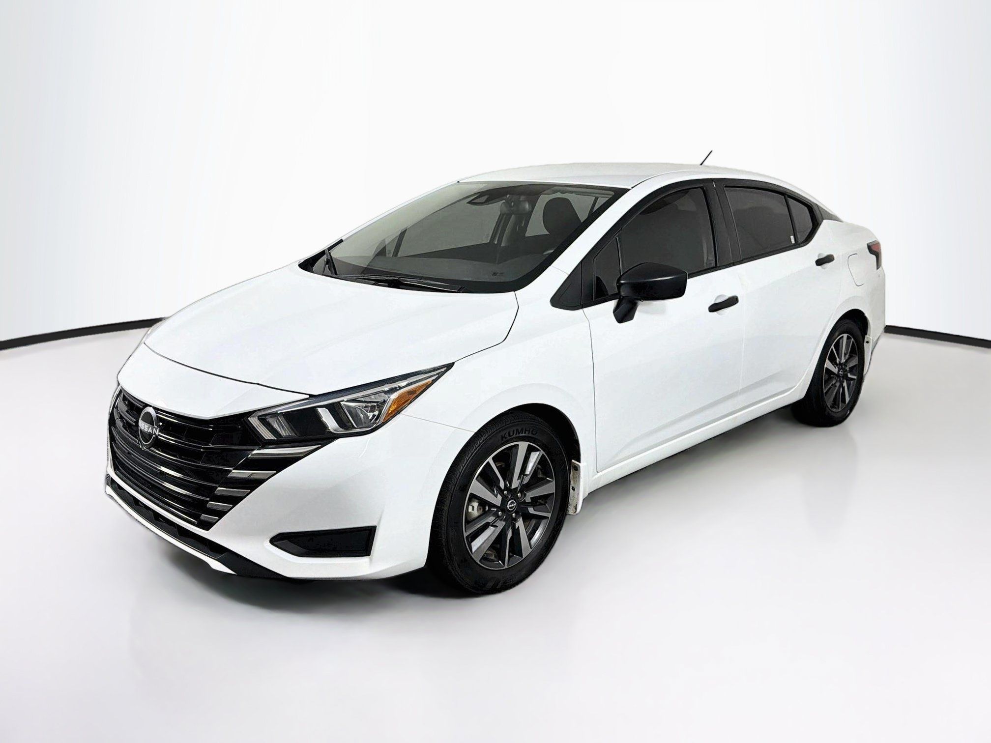 Used 2024 Nissan Versa S w/ S Plus Package FWD image 3