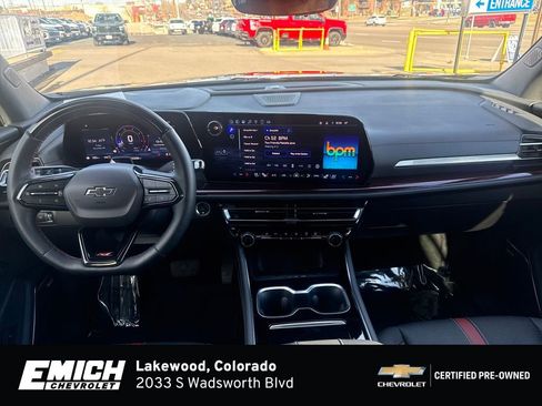 Certified 2024 Chevrolet Traverse RS w/ LPO, Floor Liner Package image 12