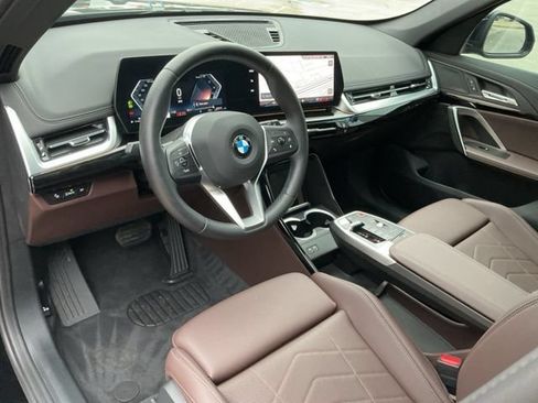 Certified 2025 BMW X1 xDrive28i w/ Convenience Package AWD/4WD image 25