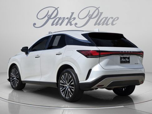 Used 2024 Lexus RX 350 Premium Plus w/ Convenience Package FWD image 3