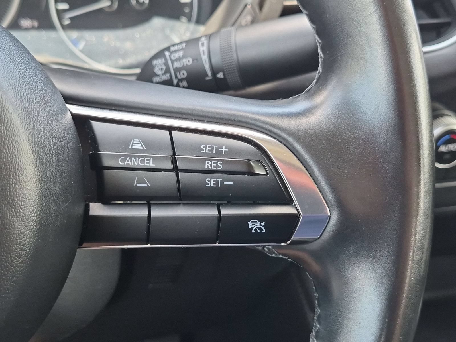 Used 2025 MAZDA MAZDA3 s FWD image 13