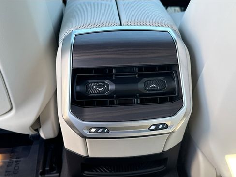 New 2026 BMW 750e xDrive 750e xDrive image 20