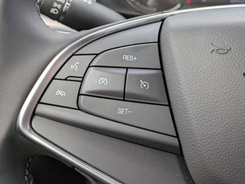 Certified 2025 Cadillac XT5 Luxury image 25