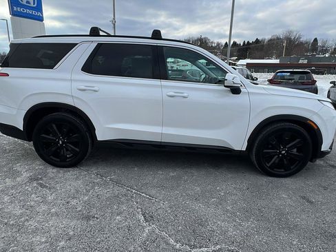 Used 2023 Hyundai Palisade XRT image 3