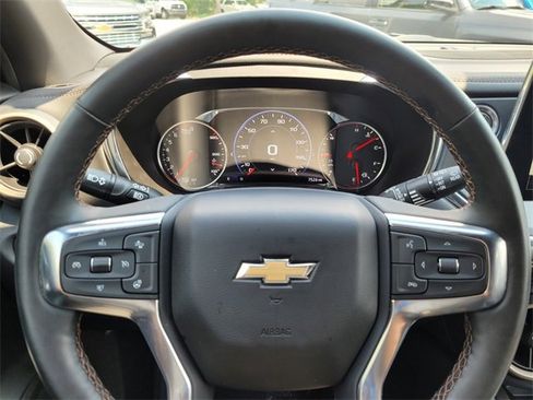 Used 2025 Chevrolet Blazer Premier w/ Driver Confidence II Package image 34