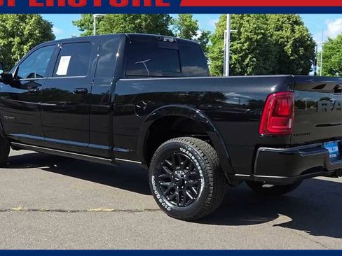 New 2026 RAM 2500 Limited AWD/4WD image 6