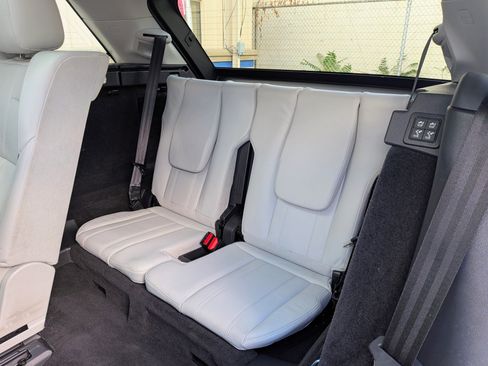 Used 2015 Land Rover Range Rover Sport HSE AWD/4WD image 8