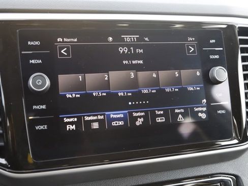 Used 2023 Volkswagen Atlas SE w/ Black Wheel Package image 27