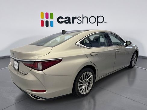 Used 2019 Lexus ES 350 w/ Accessory Package FWD image 5