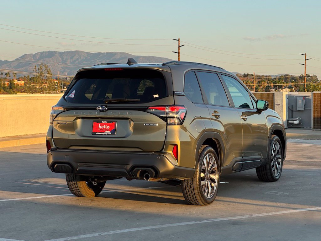 Used 2026 Subaru Forester Touring AWD/4WD image 32
