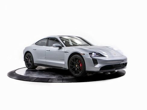 Certified 2024 Porsche Taycan GTS image 9