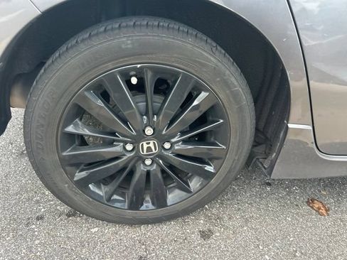 Used 2018 Honda Fit Sport image 16
