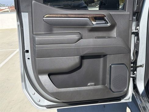 New 2026 GMC Sierra 1500 Elevation image 25