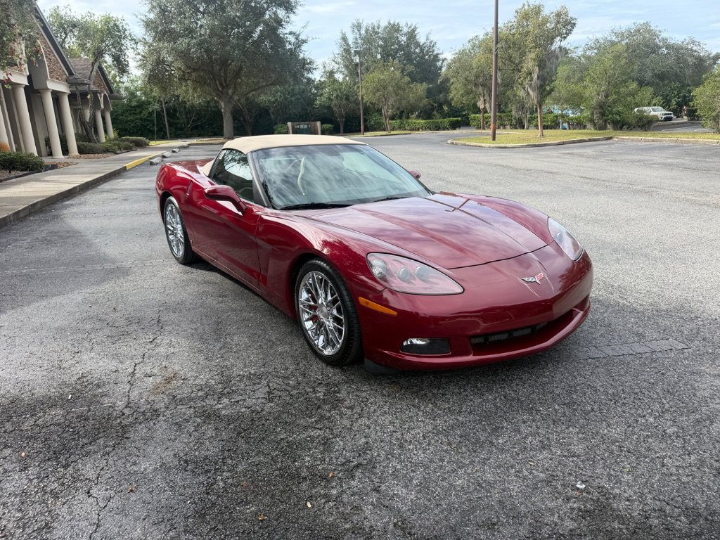 Used 2006 Chevrolet Corvette Convertible w/ Preferred Equipment Group RWD image 18