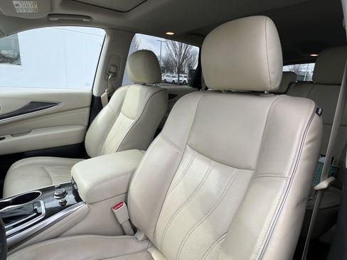 Used 2017 INFINITI QX60 AWD w/ Premium Plus Package image 16