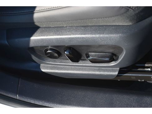 Used 2024 Lexus ES 300h F Sport image 31