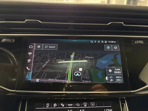 Used 2025 Audi Q7 3.0T Prestige AWD/4WD image 13