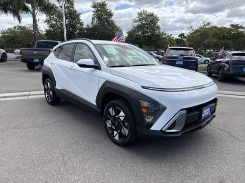 Used 2025 Hyundai Kona SEL AWD/4WD image 7