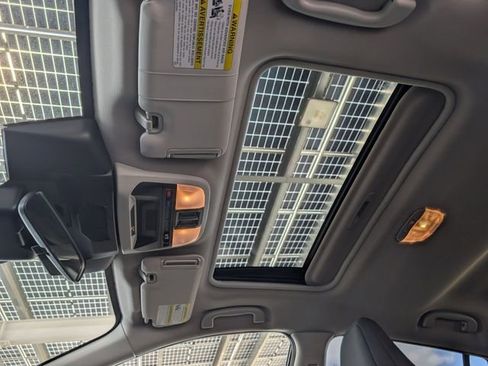 Certified 2025 Subaru Crosstrek 2.0i Premium image 18