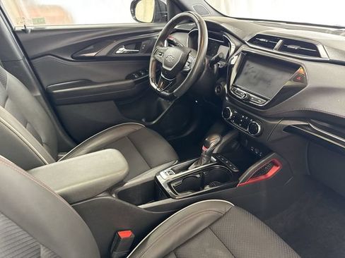 Certified 2023 Chevrolet TrailBlazer RS w/ Sun and Liftgate Package AWD/4WD image 28