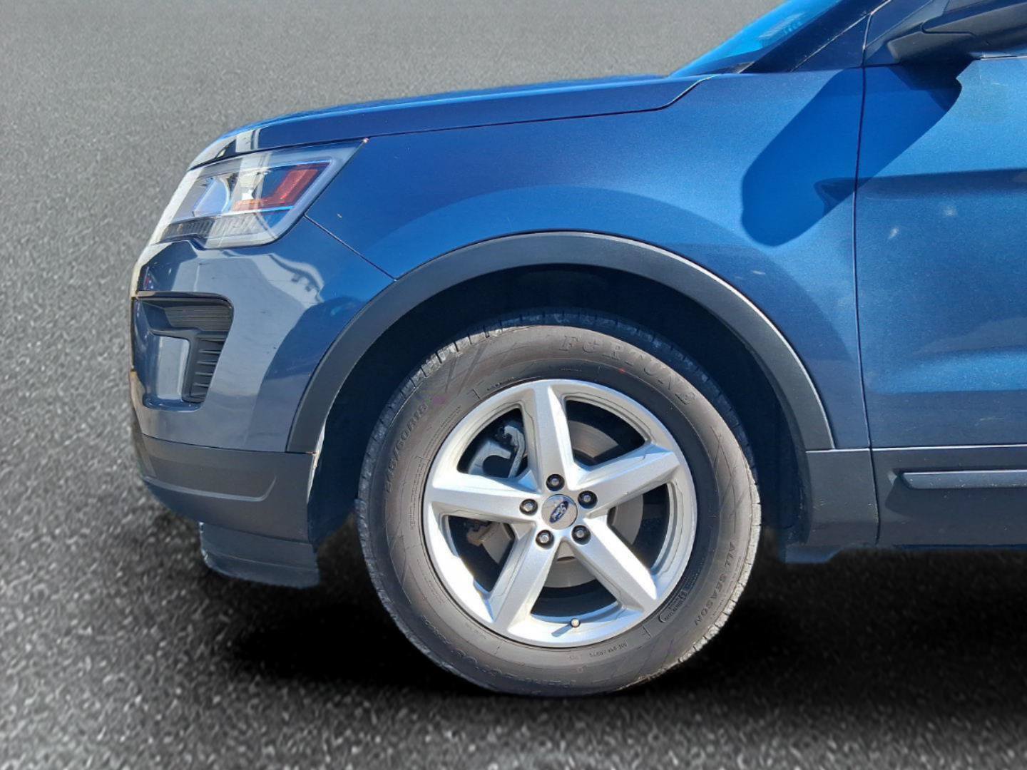 Used 2019 Ford Explorer FWD image 8
