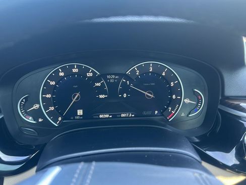 Used 2019 BMW 530i xDrive w/ Convenience Package AWD/4WD image 20