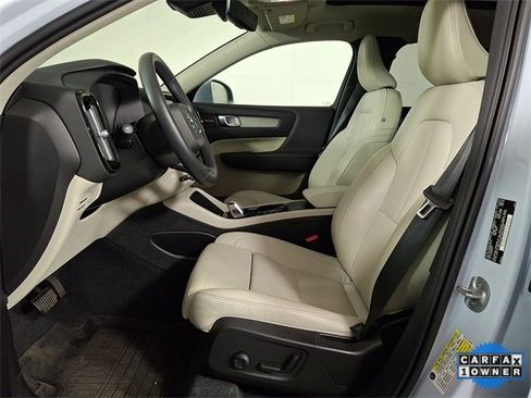 Used 2024 Volvo XC40 B5 Ultimate w/ Protection Package Premier image 15