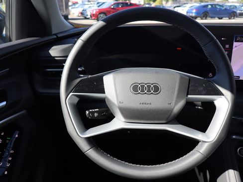 Used 2025 Audi Q5 Prestige AWD/4WD image 15