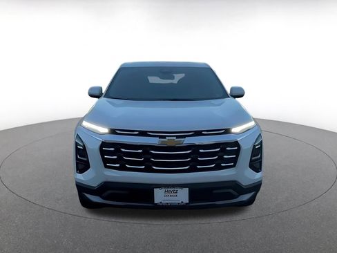 Used 2025 Chevrolet Equinox LT image 4