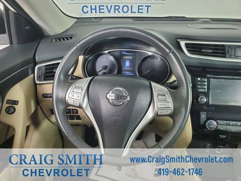 Used 2016 Nissan Rogue SL w/ SL Premium Package FWD image 18