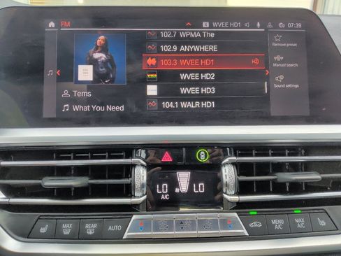Used 2019 BMW 330i xDrive Sedan w/ Convenience Package AWD/4WD image 25