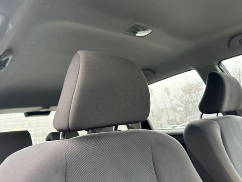 Used 2011 Honda Fit image 23