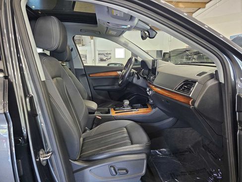 Used 2023 Audi Q5 2.0T Premium Plus w/ Premium Plus Package AWD/4WD image 10