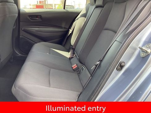 Used 2025 Toyota Corolla LE FWD image 11