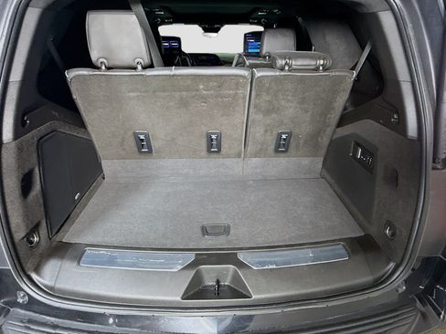 Used 2024 Cadillac Escalade Sport Platinum AWD/4WD image 35