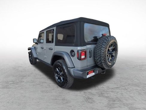 Used 2021 Jeep Wrangler Unlimited Willys image 6