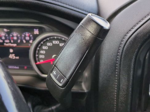 Used 2021 Chevrolet Silverado 1500 High Country w/ Technology Package image 39