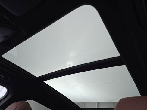 Used 2023 BMW X5 xDrive40i w/ Premium Package image 30