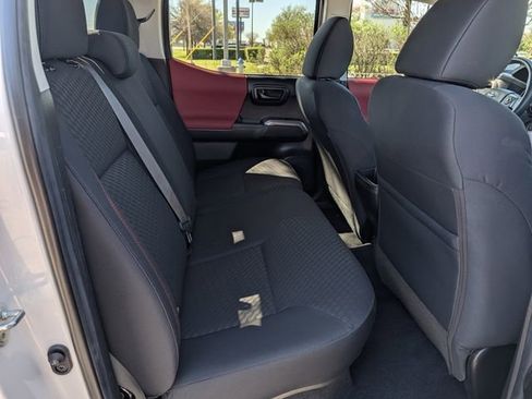 Used 2022 Toyota Tacoma SR5 image 29