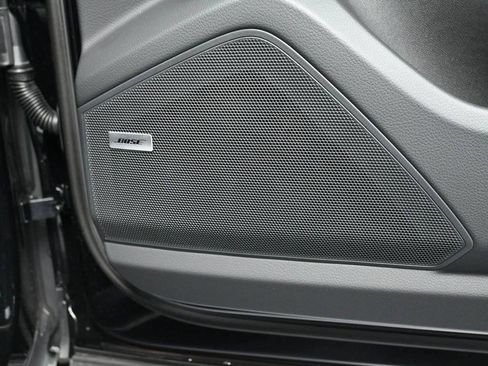 New 2026 Porsche Cayenne Base image 29